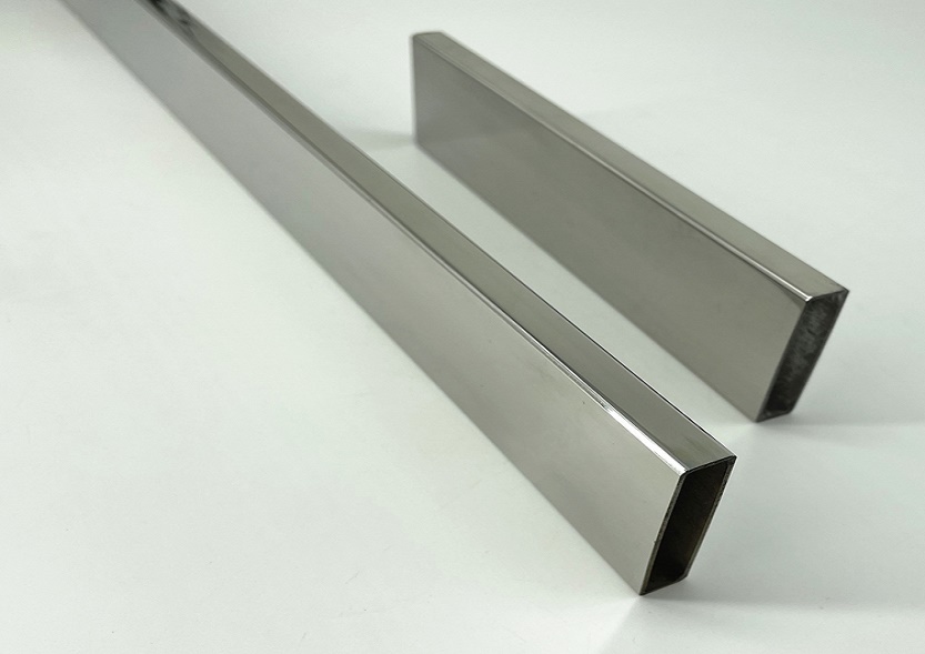 方形亚搏足球制品管