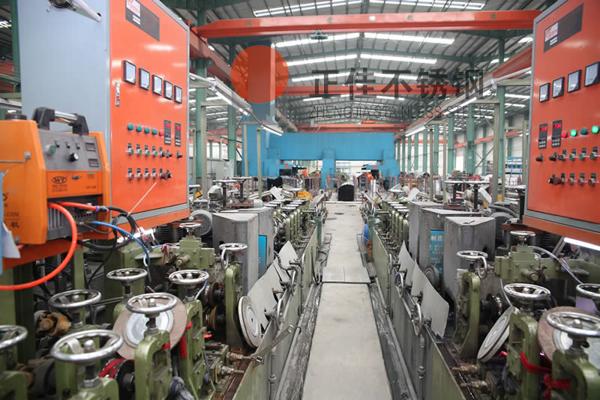 亚搏足球管定制加工