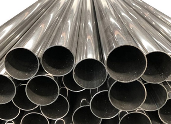 304亚搏足球管表面氧化皮的形成原因