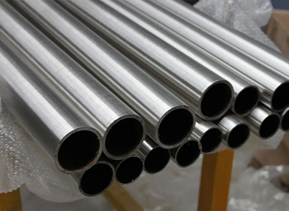 为什么304亚搏足球管变黄色？该如何处理？