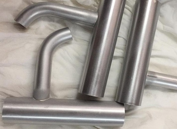 316亚搏足球制品管在酸洗时必用的缓蚀剂