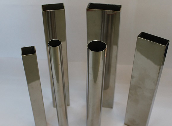 亚搏足球制品管表面出现波纹的原因