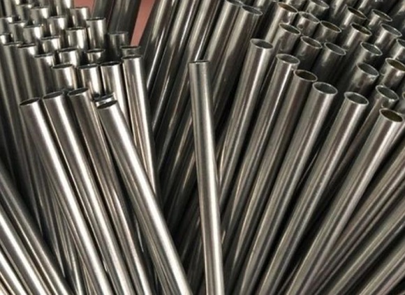 316l亚搏足球管化学成分是啥？看完涨知识