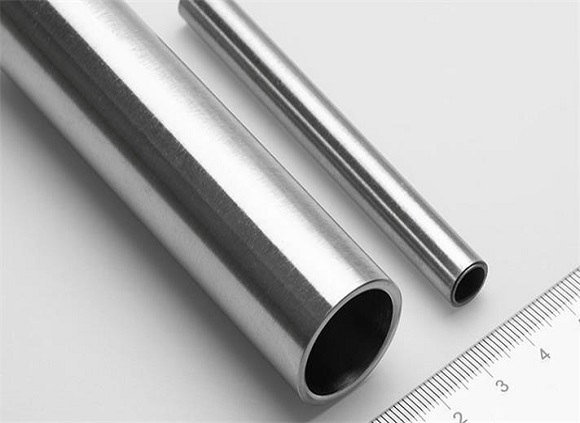 亚搏足球圆管实厚与标厚