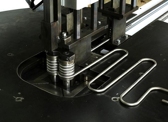 家具用亚搏足球制品管生产要点——弯管