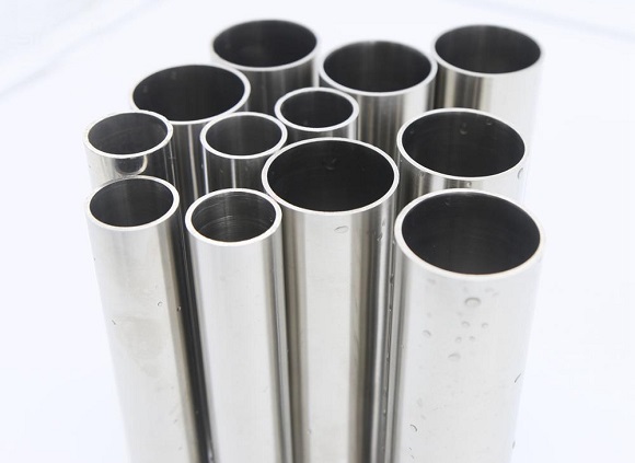 买304亚搏足球圆管注意什么