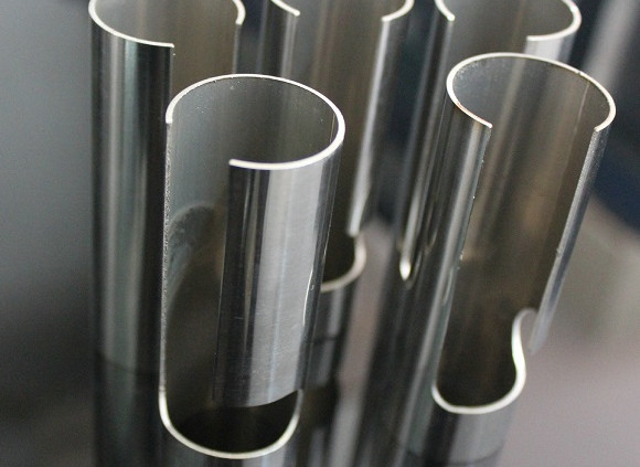 亚搏足球制品管切割加工变形的因素与解决方法