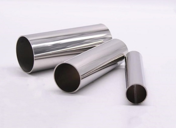 304亚搏足球管表面质量问题—气孔