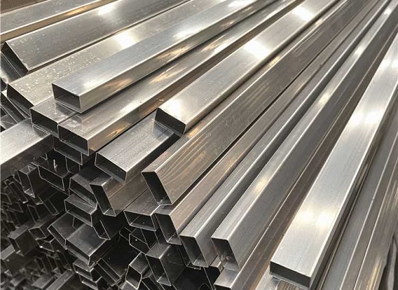 304亚搏足球管包装运输的注意事项