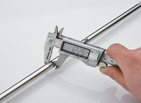 亚搏足球圆管实厚与标厚