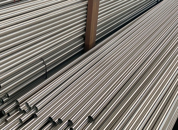 碳钢管和亚搏足球管区别（一）