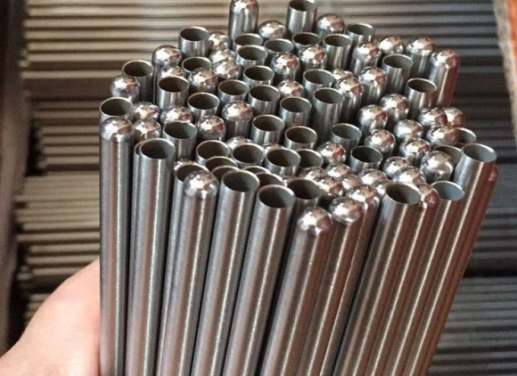 304l亚搏足球的性能及应用