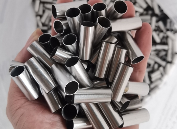 亚搏足球管的特点