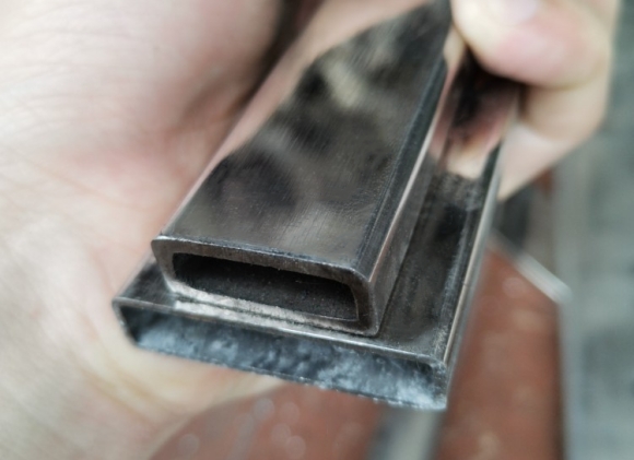 316L和304亚搏足球管耐腐蚀性哪个好