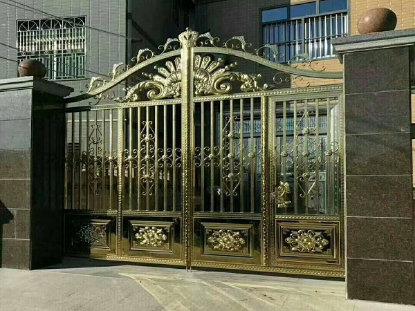 亚搏足球装饰管