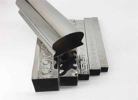 亚搏足球装饰管