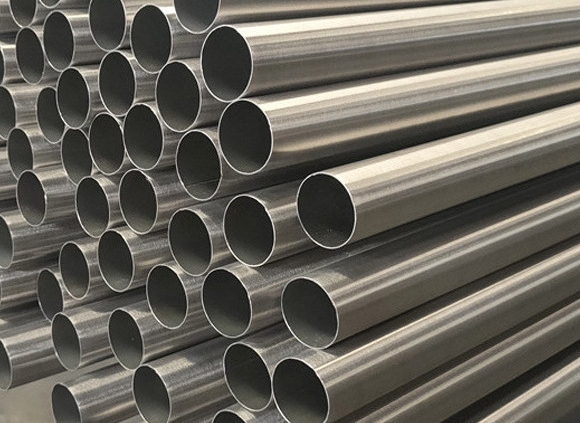 201亚搏足球容易生锈吗