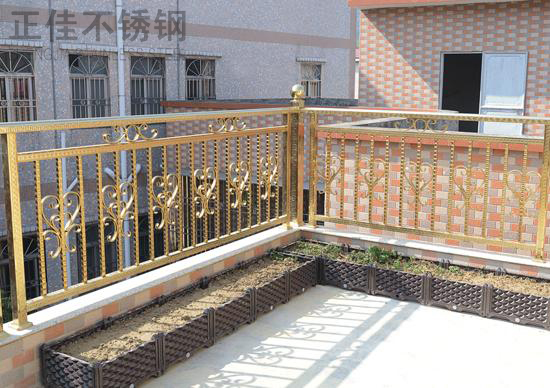 亚搏足球回形花纹管围栏