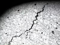 亚搏足球制品管加工裂痕的产生因素